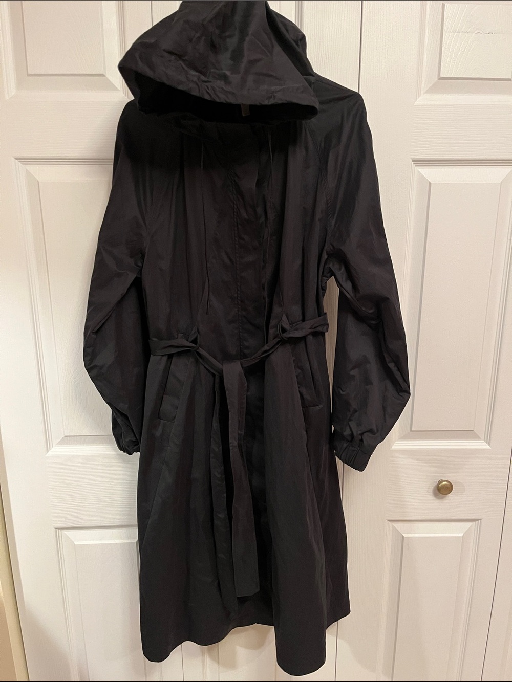 Fabletics Black Lightweight Hooded Jacket